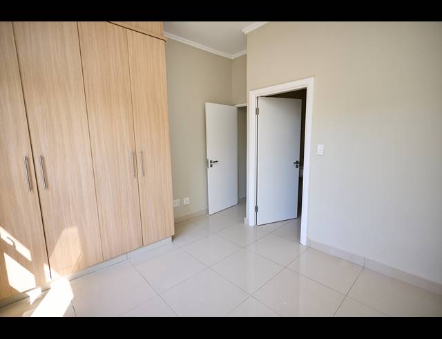 2 BEDROOM APARTMENT TO LET IN UMHLANGA RIDGE